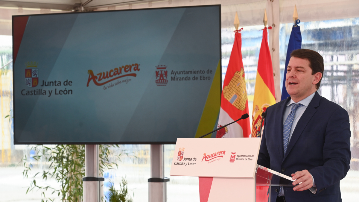 El presidente de la Junta de Castilla y León, Alfonso Fernández Mañueco, participa en la presentación del proyecto de las obras de ampliación de la Fábrica Azucarera de Miranda de Ebro