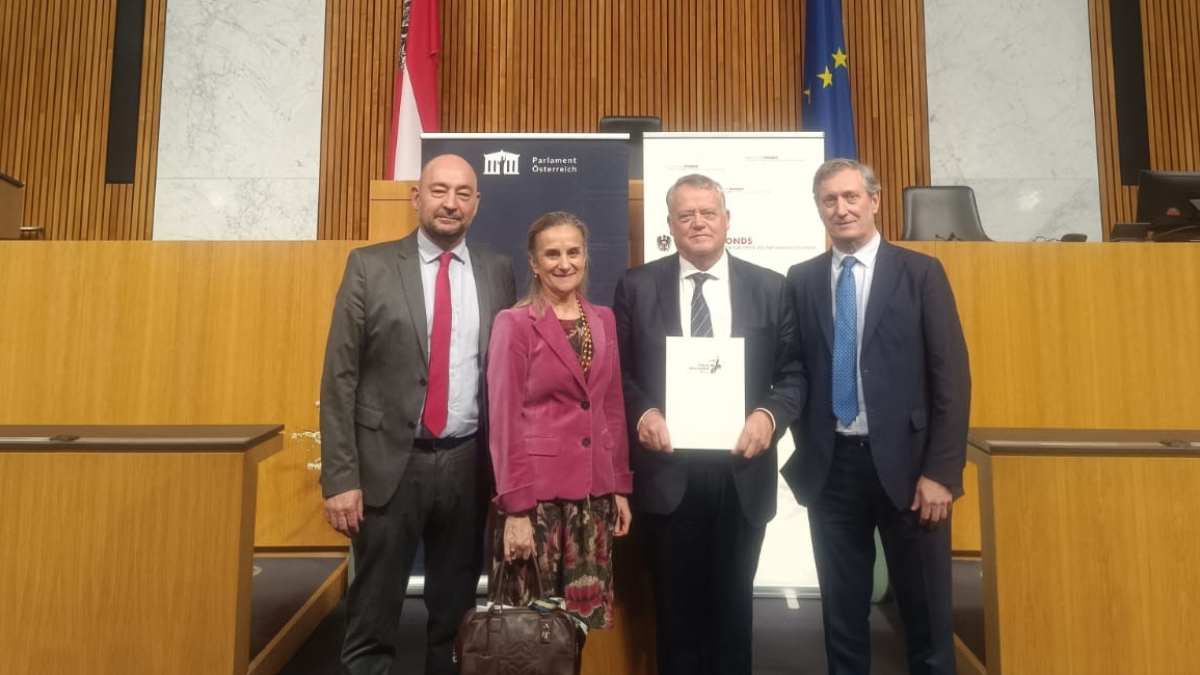 Villarreal, Rodríguez y Palomino con la embajadora de España en Austria, Cristina Fraile
