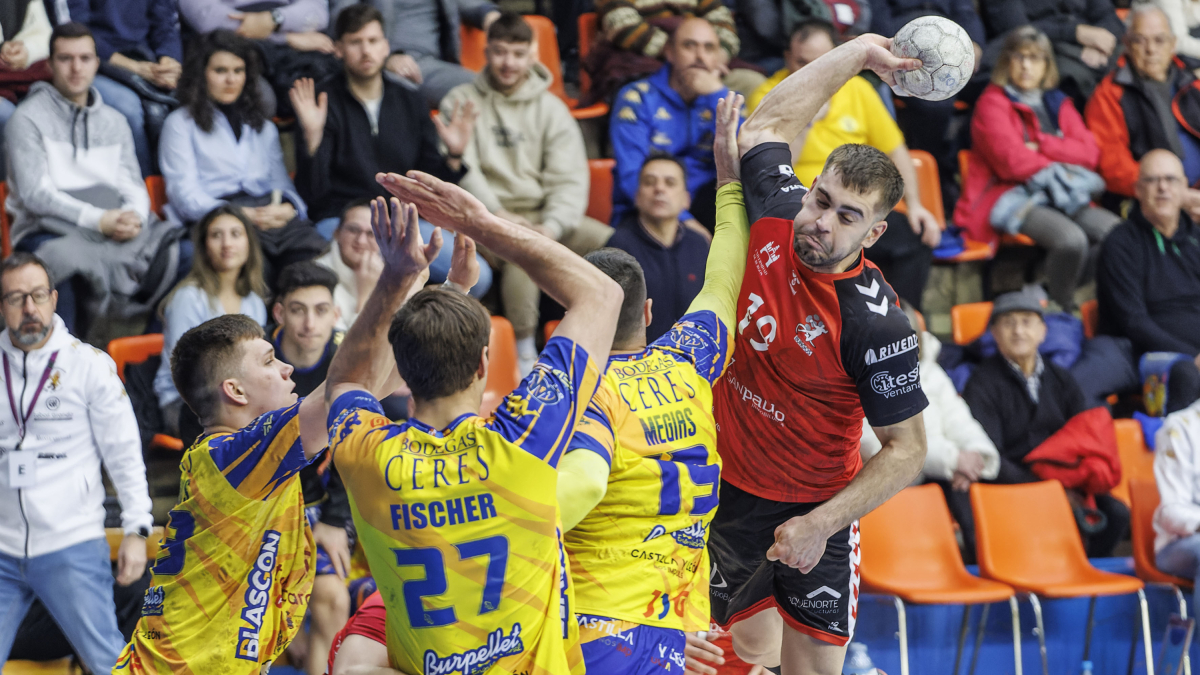 Javier Domingo, durante el partido ante Aranda.