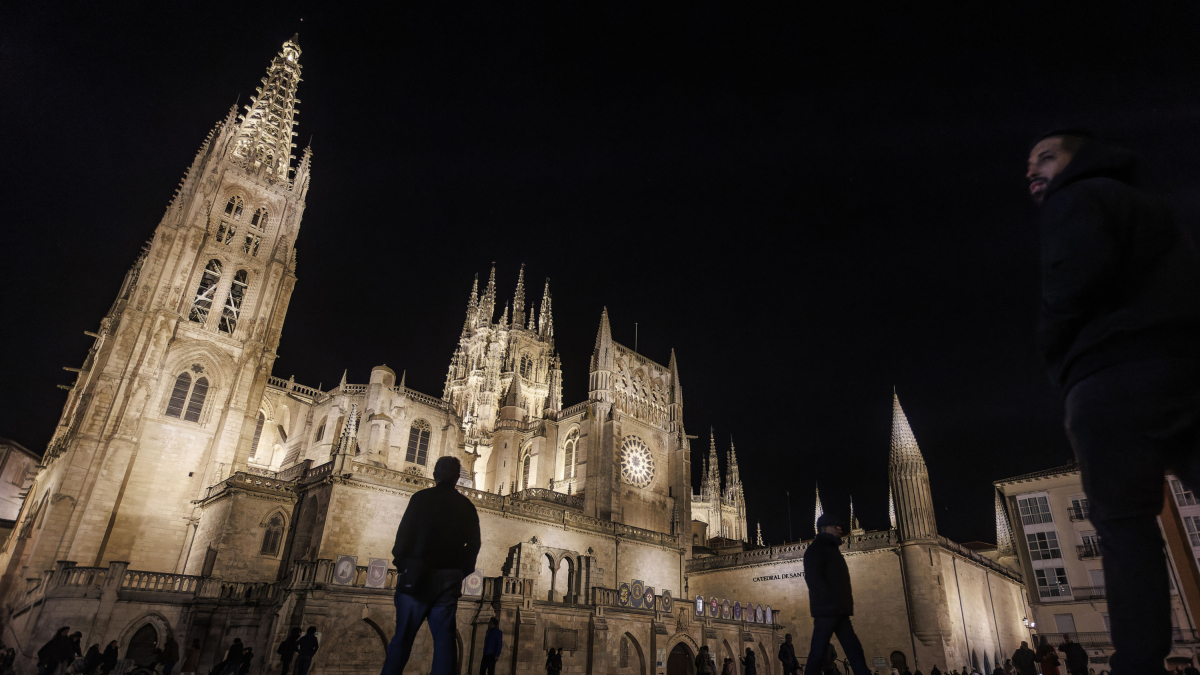 Imagen de la Catedral de Burgos con la nueva iluminación.