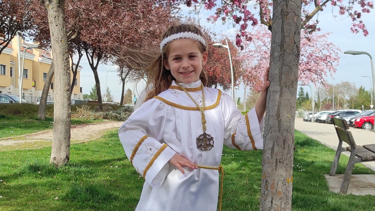 La niña tiene seis años y estudia en el colegio Simón de Colonia