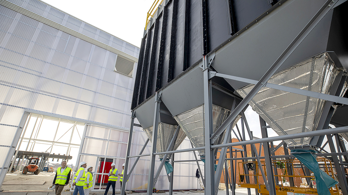 Las instalaciones de la planta de energía abulense.