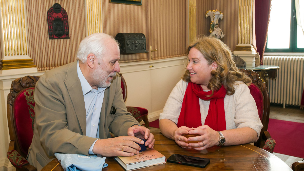 José Luís López Linares se reunió con la alcaldesa Cristiana Ayala
