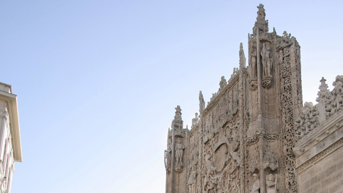 Archivo - Fachada de la sede del Museo Nacional de Escultura de Valladolid