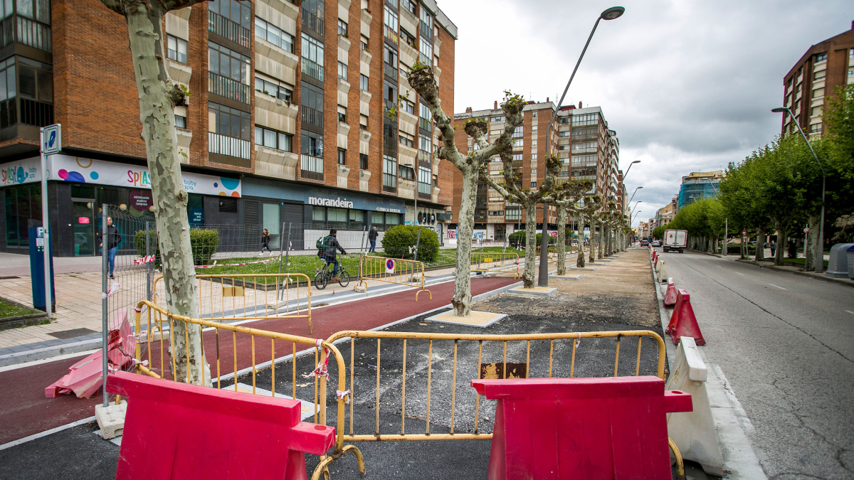 Las obras del carril bici de la calle Vitoria, a la altura del número 46.