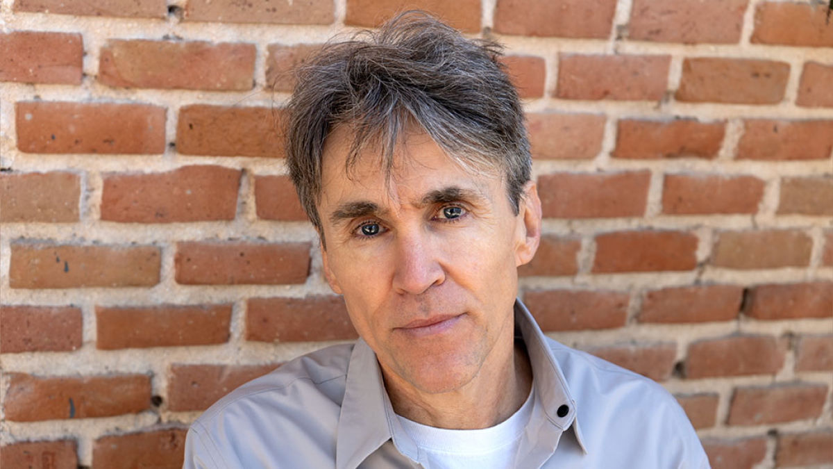 El escritor Rubén Abella.