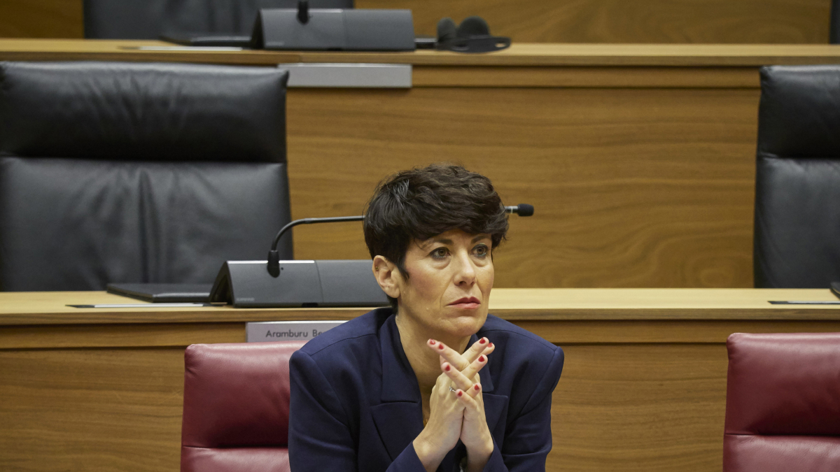 Archivo - La ministra de Seguridad Social, Elma Saiz.