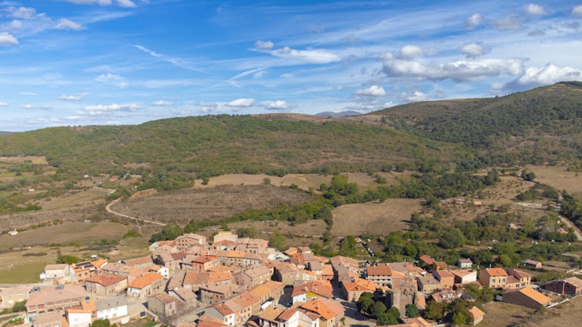 Urrez marca la entrada a la Demanda.