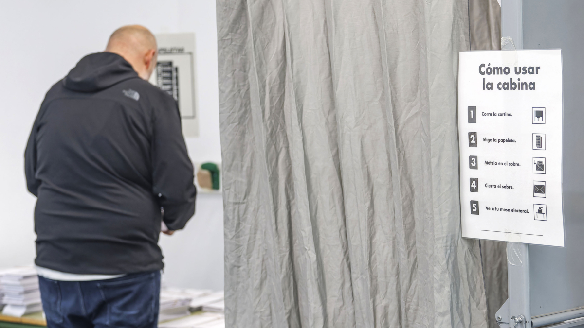 El 56,6% de los burgaleses llamados a las urnas ejercieron su derecho al voto en estas europeas.