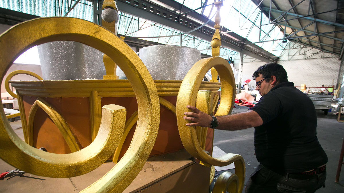 Las agrupaciones dan los últimos detalles a las propuestas