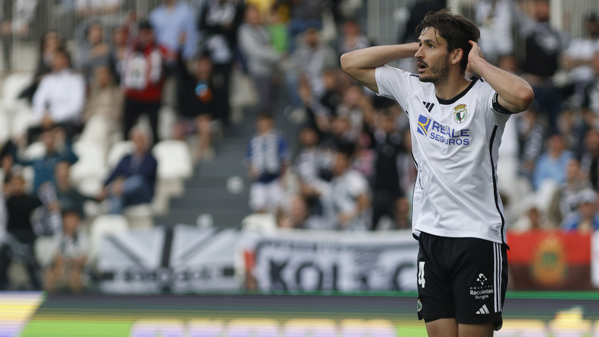 Unai Elgezabal deja el Burgos CF tras cuatro temporadas.