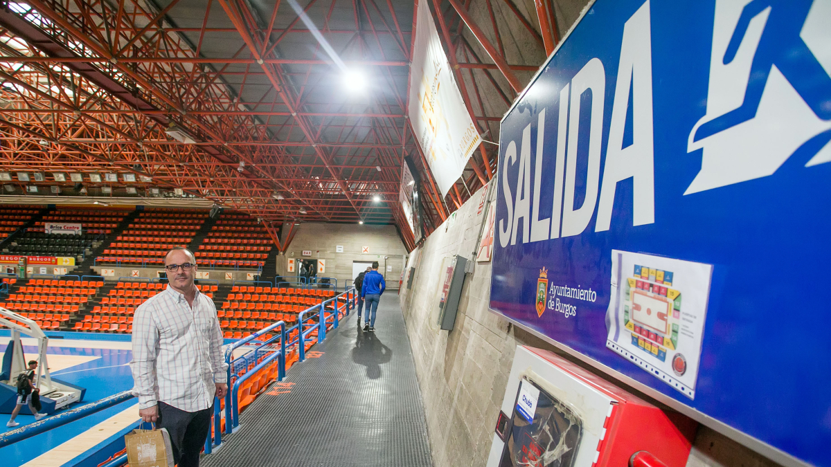 Diego Ocampo toma la salida de El Plantío en dirección a Manresa.