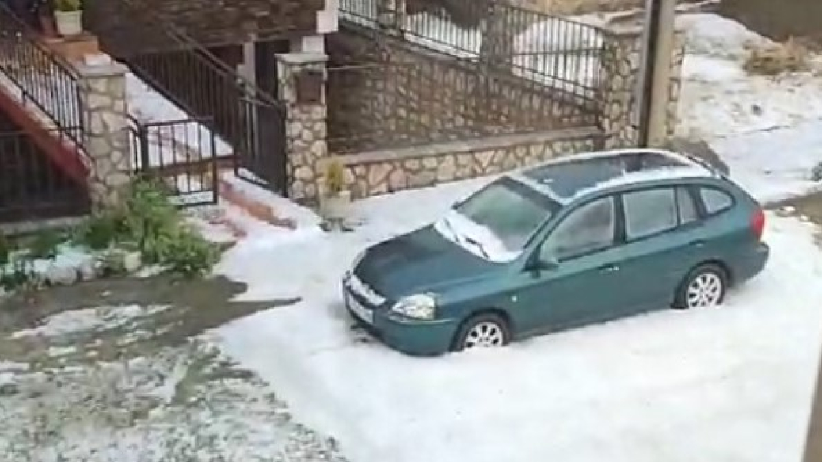 El suelo completamente blanco en La Horra.