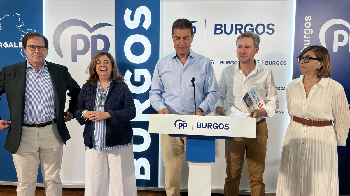 Parlamentarios por Burgos, en rueda de prensa.