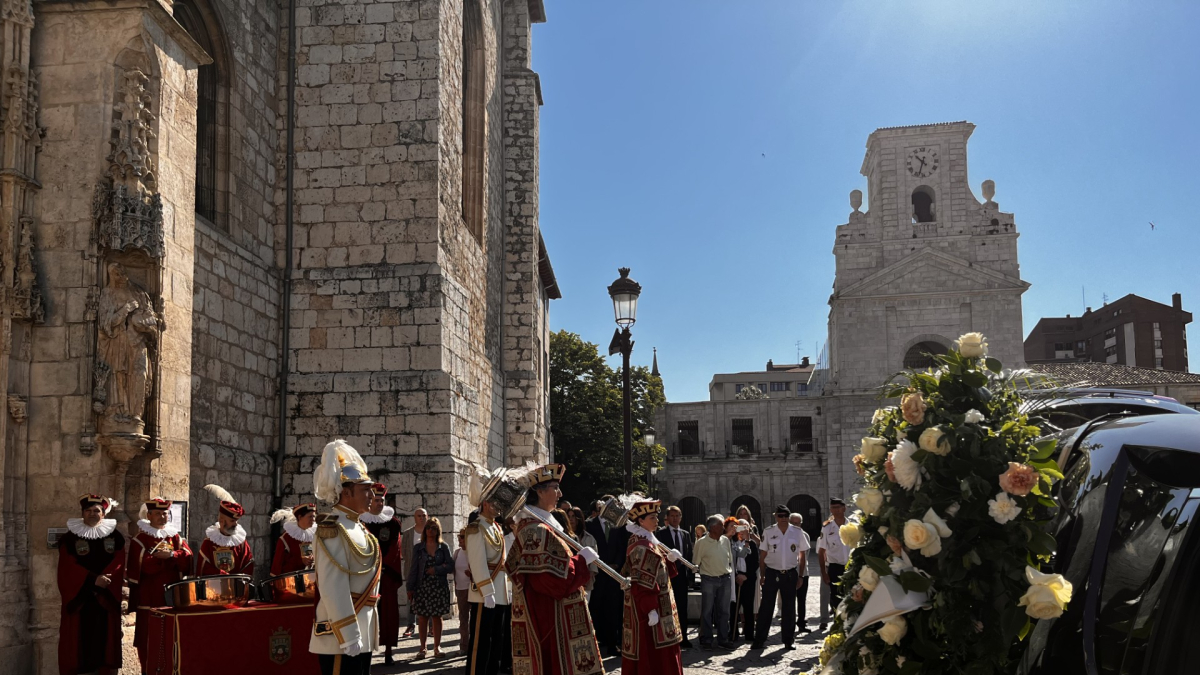 San Lesmes Abad acogió el funeral con honores del exalcalde.