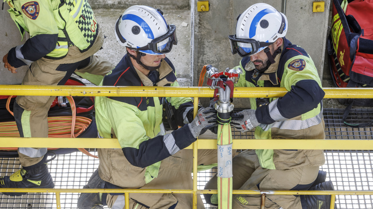 El nuevo dispositivo de Bomberos facilitará el acceso a los edificios de gran altura.