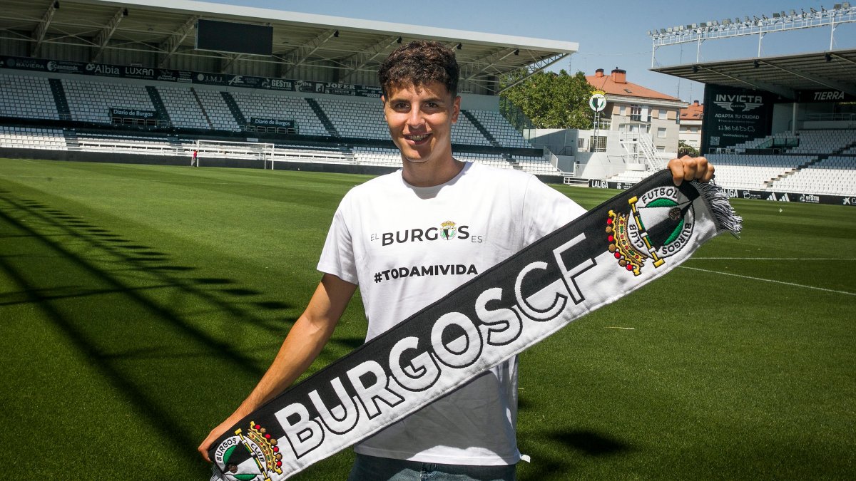 Iván Morante, en su presentación como jugador del Burgos CF.