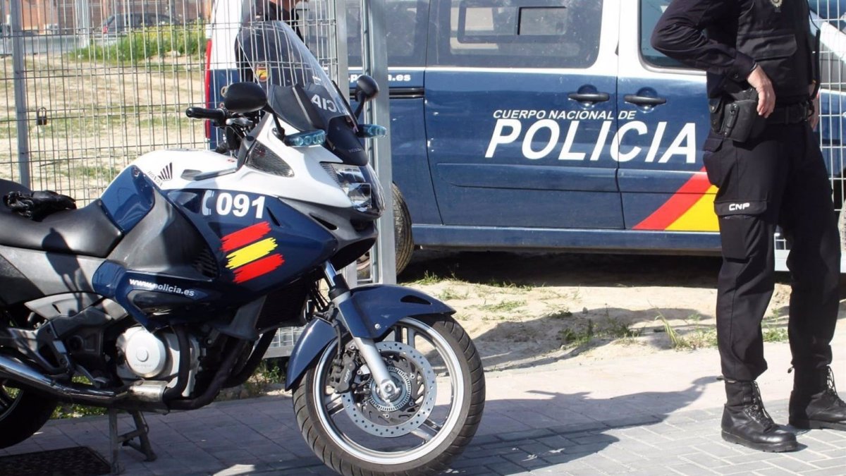Archivo - Sucesos.- Tres detenidos desde este fin de semana en Valladolid por tres robos con violencia
