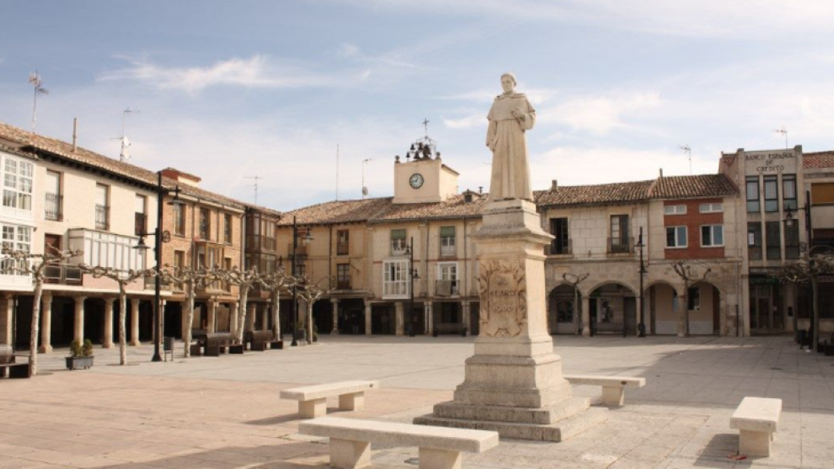 Imagen de la Plaza Mayor de Villadiego.