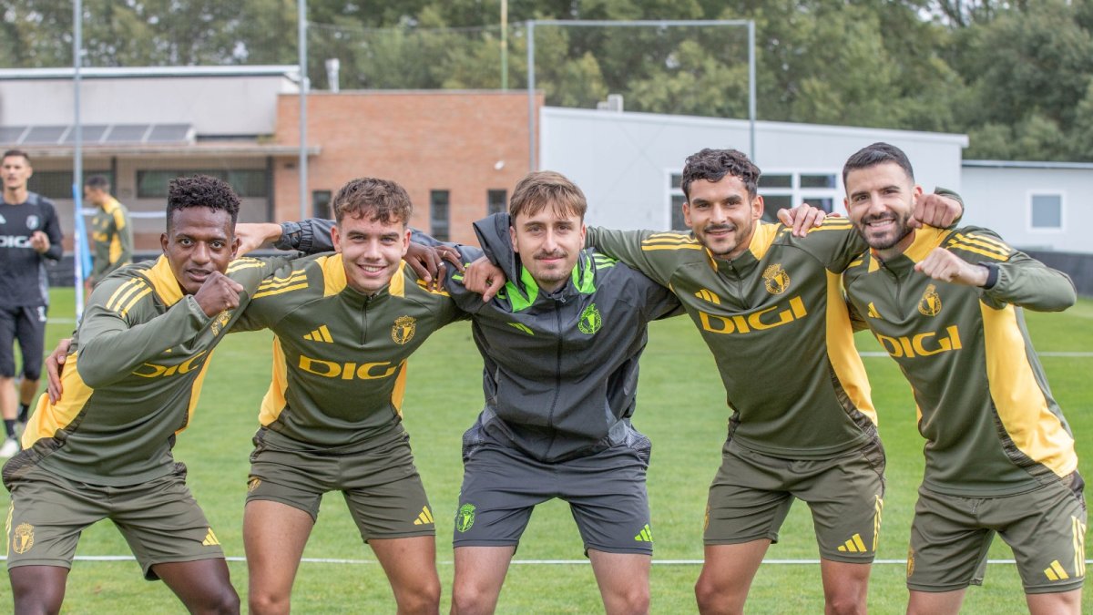 La plantilla del Burgos CF quiere olvidar el tropiezo contra el Castellón y hacerse fuerte en El Plantío, empezando con una victoria ante el Zaragoza.