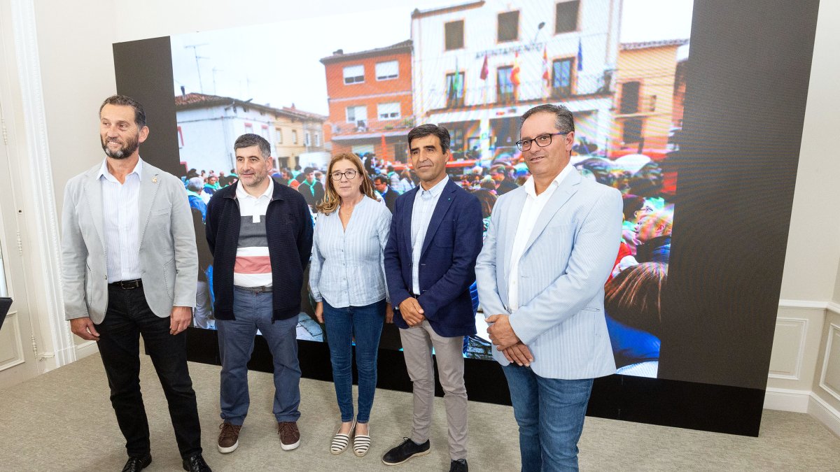Presentación de la Fiesta del Cordero y el Lechazo.