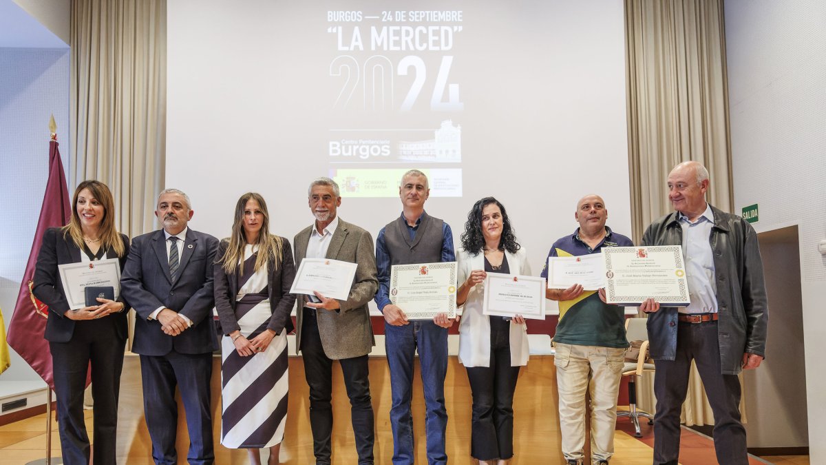 En el acto se entregaron reconocimientos a funcionarios e instituciones.