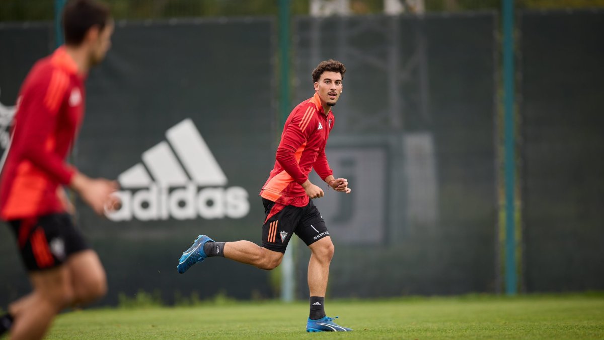 Último entrenamiento en Anduva antes del partido del sábado ante el Huesca.