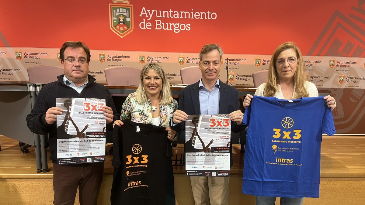 Un momento de la presentación del torneo inclusivo 3x3 de la Fundación Intras en la sala de prensa del Ayuntamiento de Burgos.