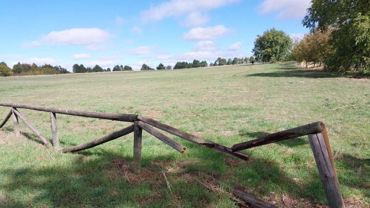 Estado de una valla en el Castillo.