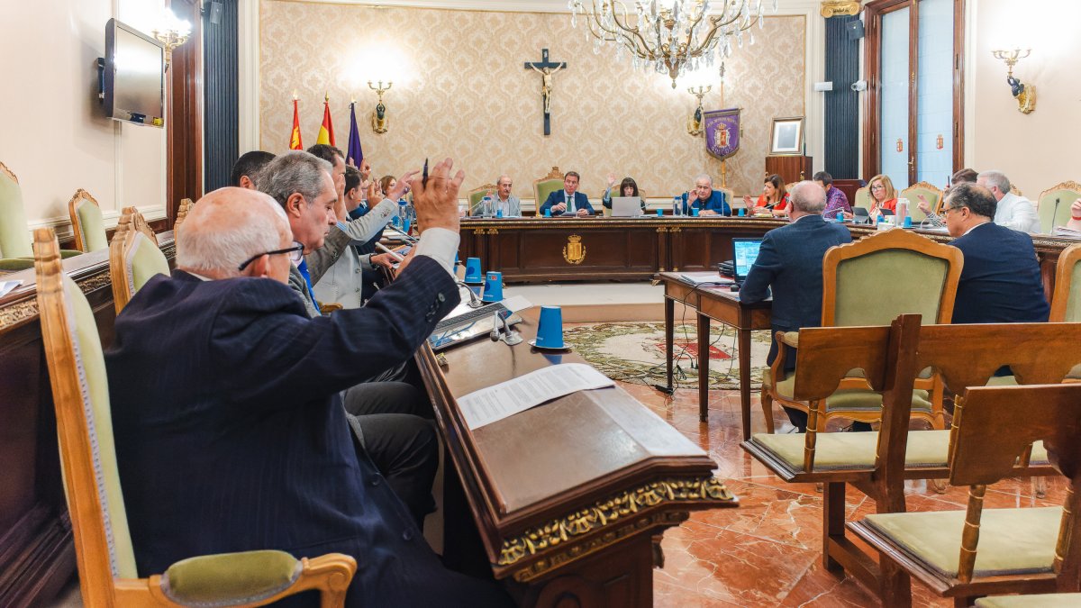 La renovación del convenio con la Junta para actuar en San Salvador se aprobaba en el Pleno.