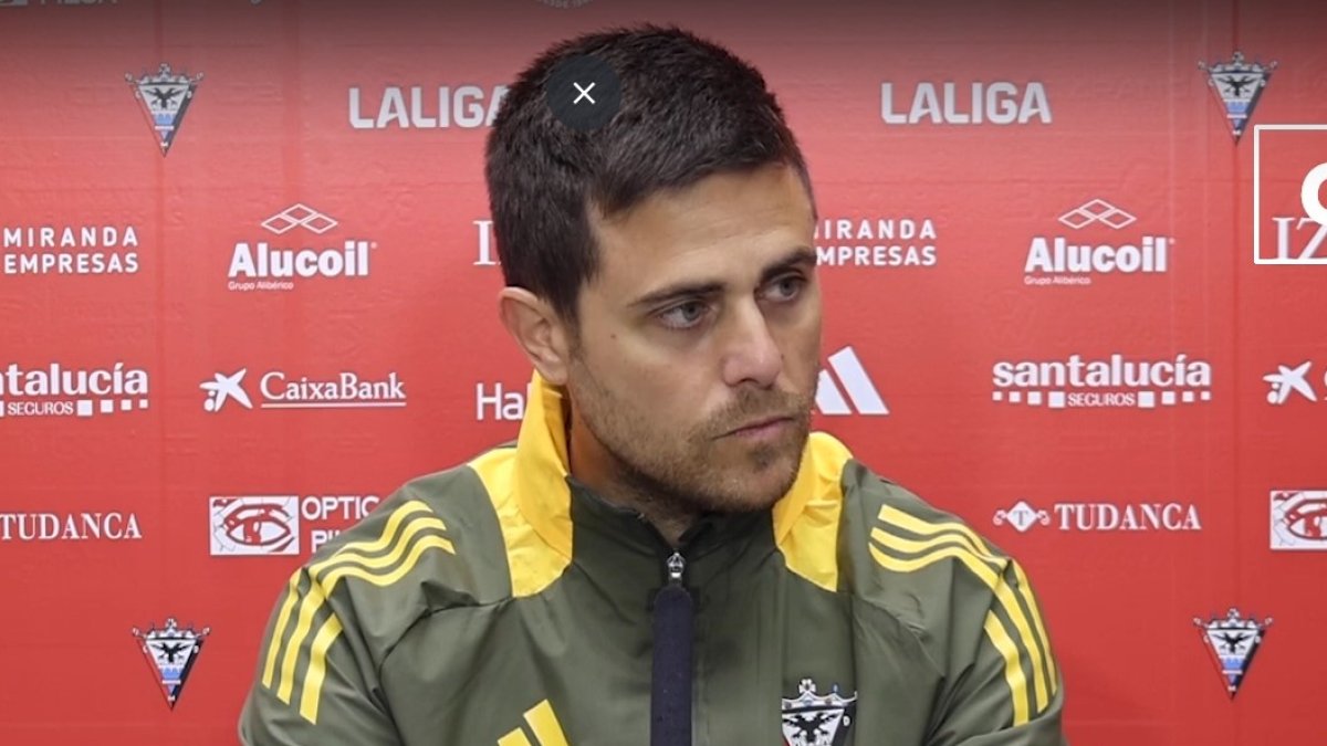 Lisci, en su comparecencia en Anduva.