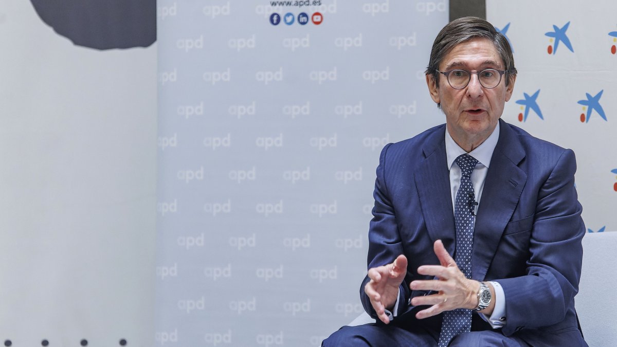 José Ignacio Goirigolzarri, presidente de CaixaBank, en la Casa del Cordón de Burgos.