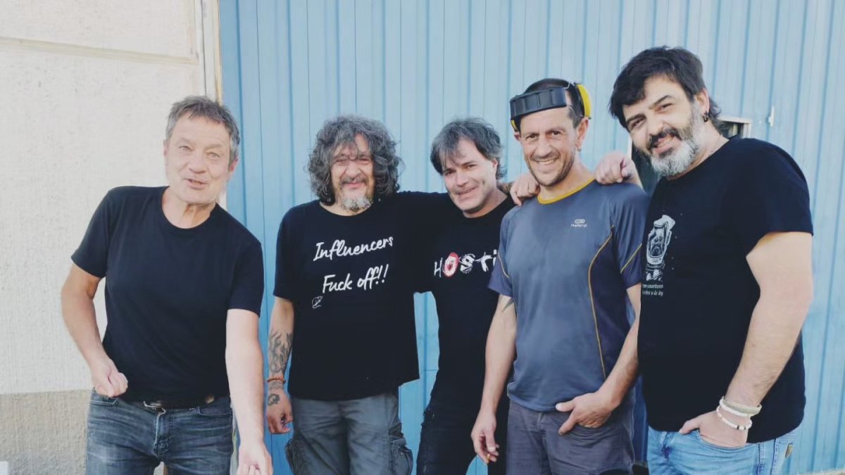 Evaristo Páramos y su  Tropa do Carallo, cabezas de cartel del festival Dale Gas.