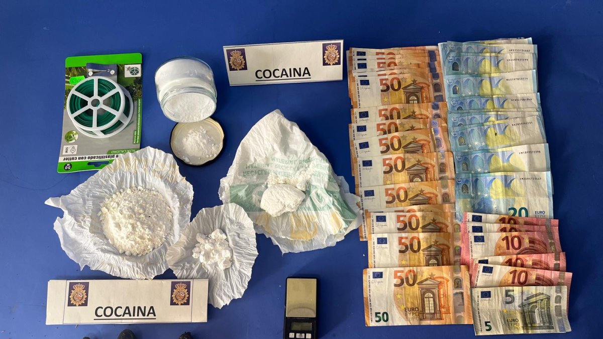 Drogas decomisadas a una mujer que traficaba con el apoyo de reclusos de la cárcel de Burgos.