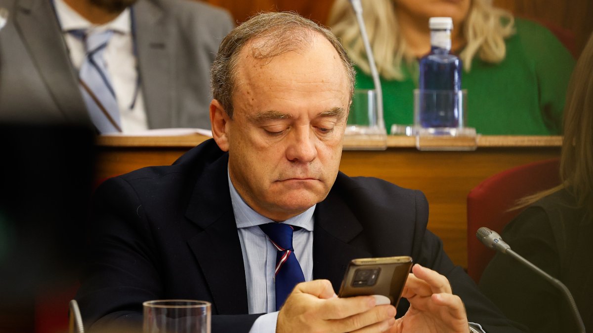 El portavoz de Vox en el Ayuntamiento de Burgos, Fernando Martínez Acitores.