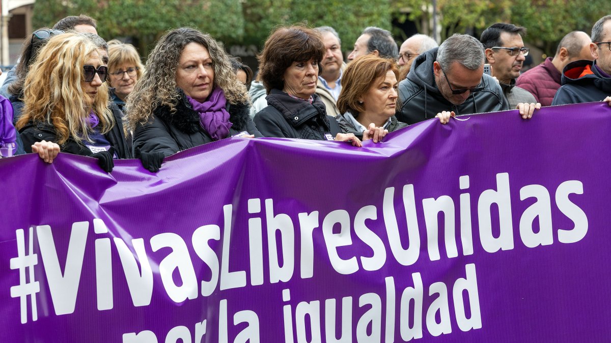 Concentración de esta mañana convocada por los sindicatos UGT y CCOO.