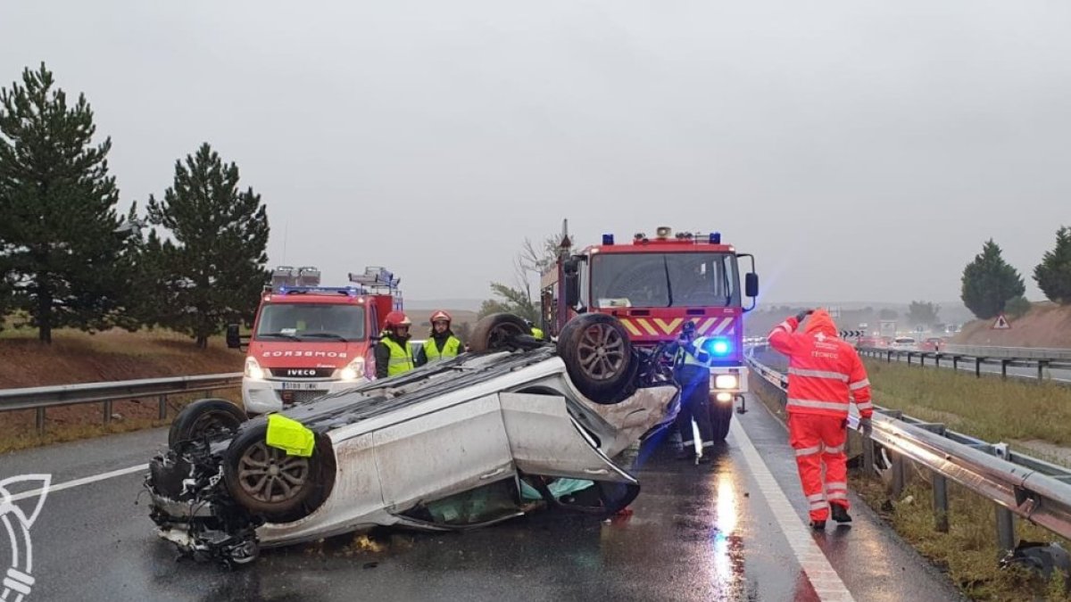 Un accidente en la A-1 ocurrido a principios de octubre cuando un turismo volcó a la altura de Lerma.
