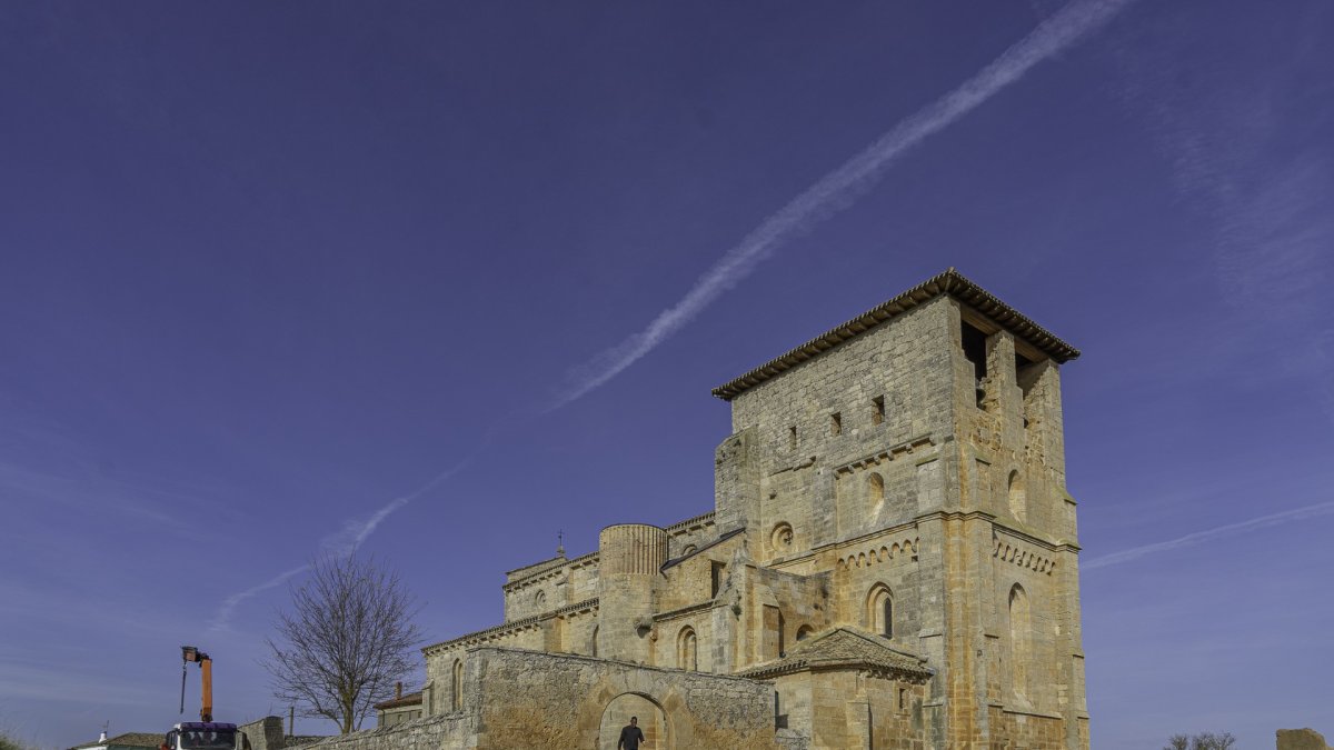 La Catedral de Páramo, Santiago Apostol del Villamorón.