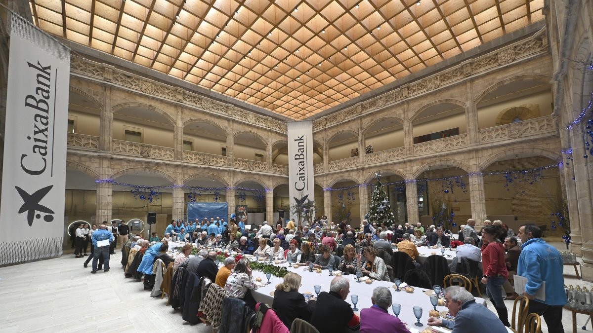CaixaBank celebra Sabor a Navidad: Compartiendo con nuestros mayores.