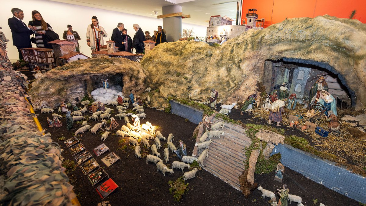 El Belén del Ejército es el Nacimiento de Interior mas grande de España.