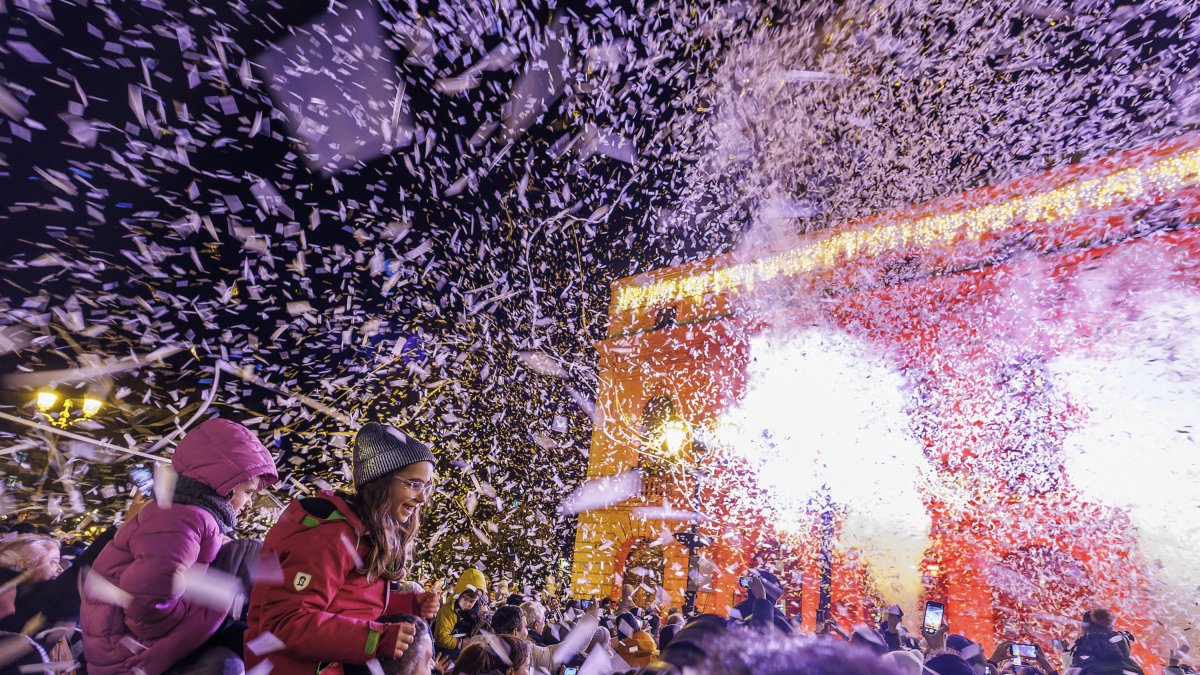 Cabalgata de los Reyes Magos en Burgos 2025.