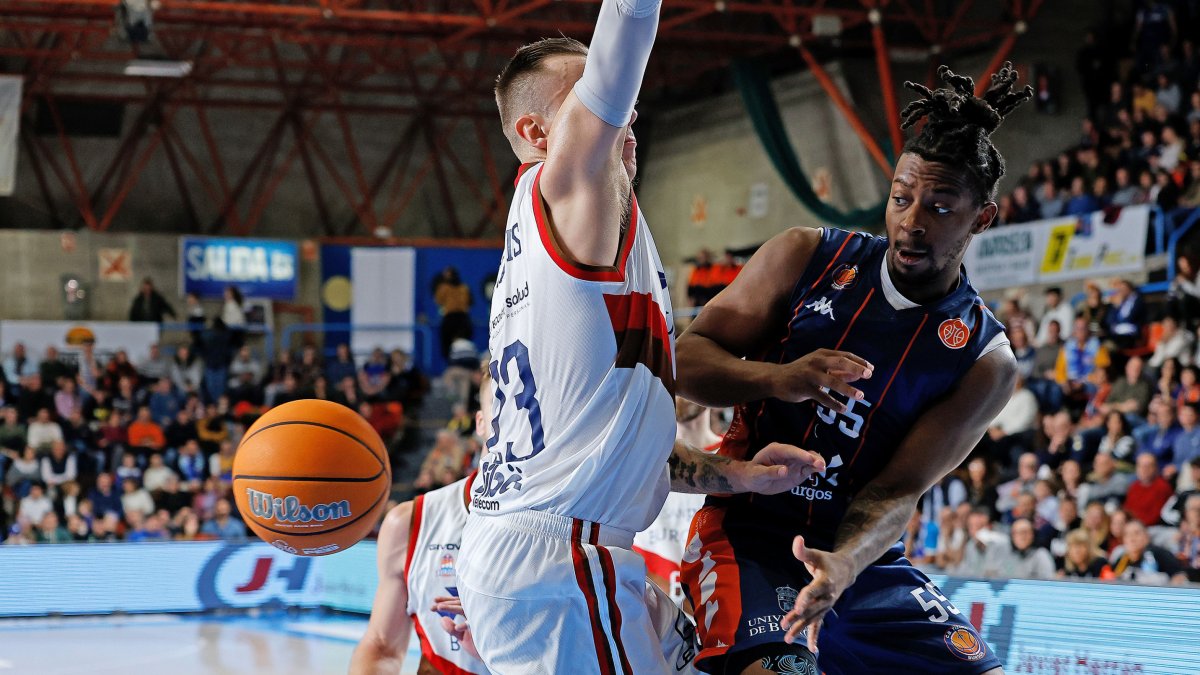 lance Jones, durante el derbi ante el Silbö San Pablo Burgos.