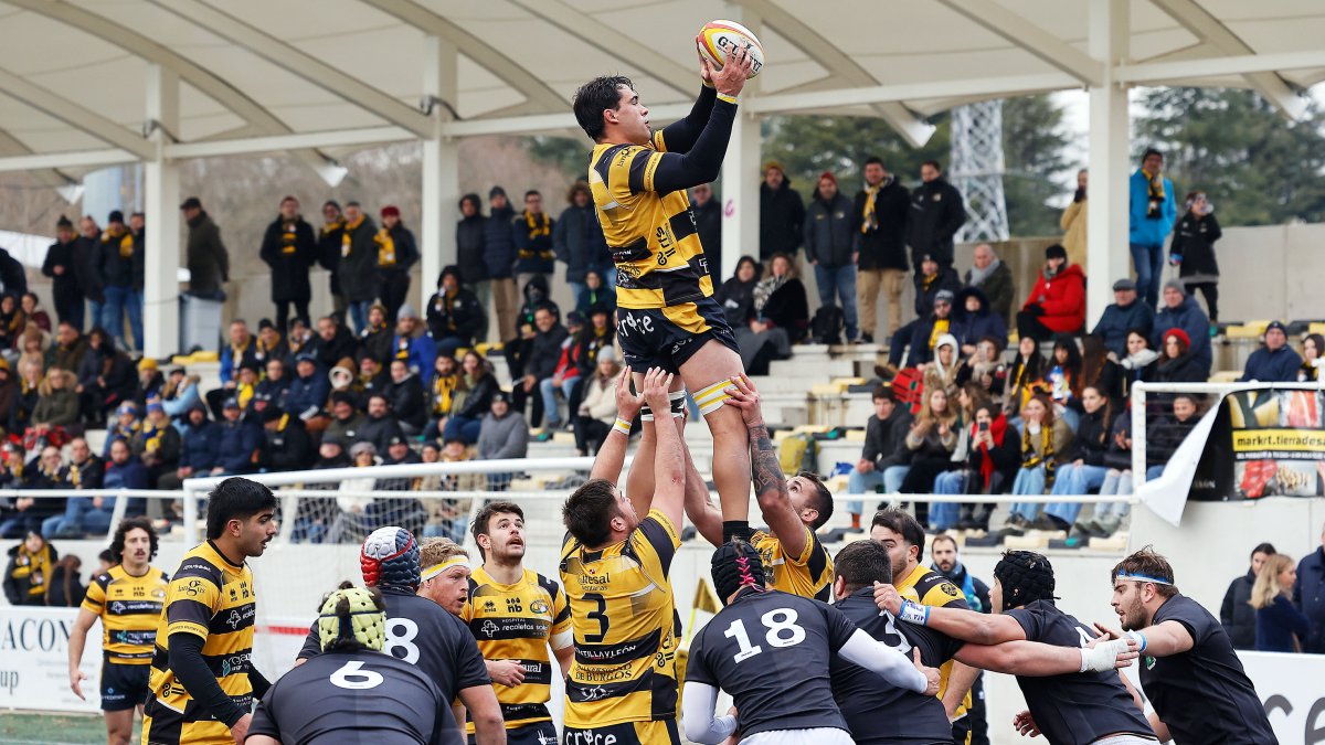 Imagen del partido entre Recoletas Burgos Caja Rural y Pozuelo.