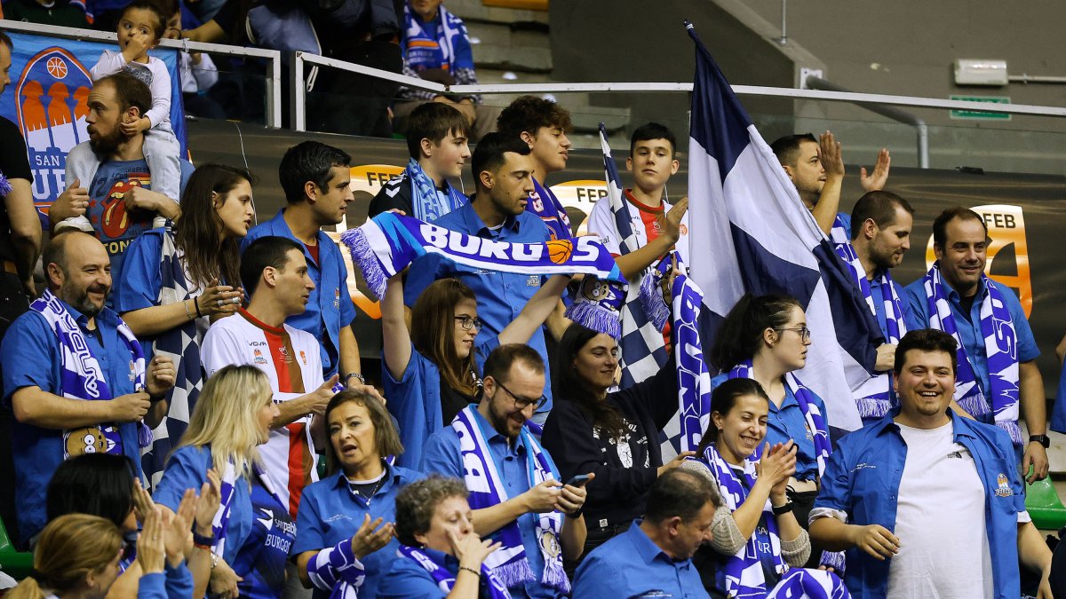 Imagen del público en el Coliseum.