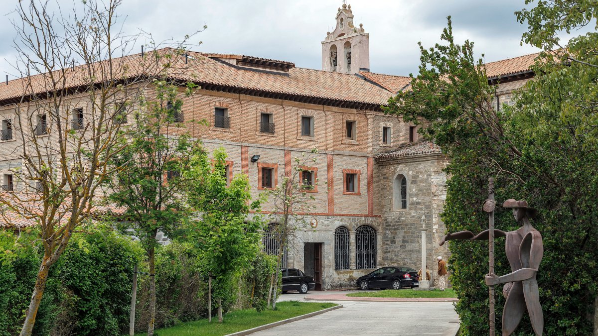 Exterior del convento de Belorado.