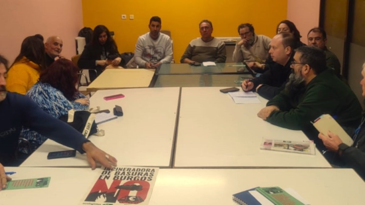 Reunión de la plataforma 'Burgos sin incineradora'. 