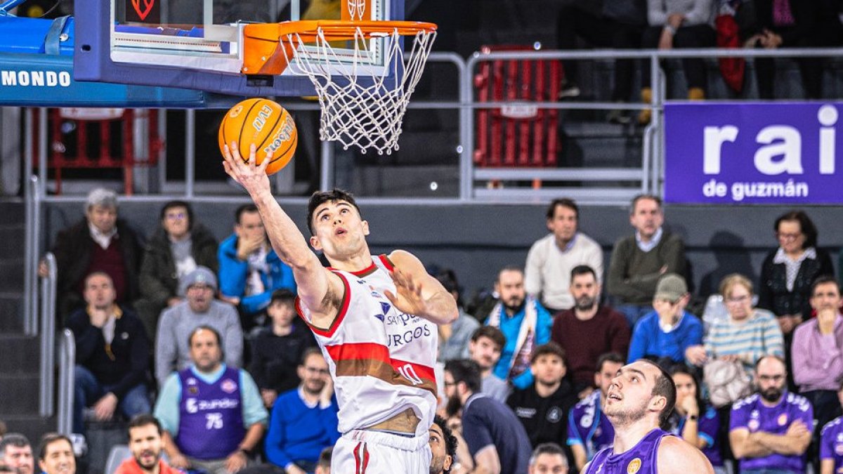 Imagen del partido entre Palencia y Silbö San Pablo Burgos