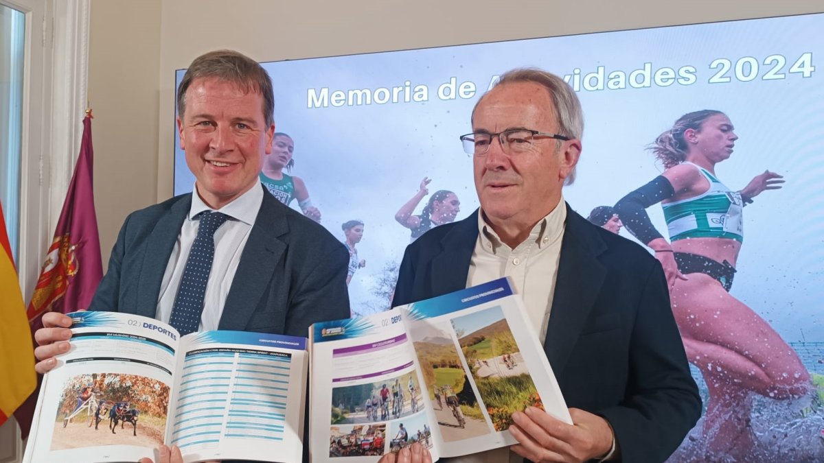 Borja Suárez y Ángel Carretón, en la presentación de la memoria del IDJ 2024.