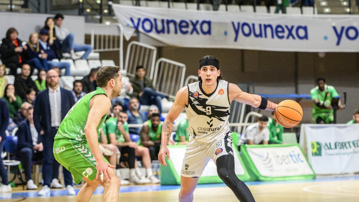 Pacheco, durante el partido ante el Amics Castelló.