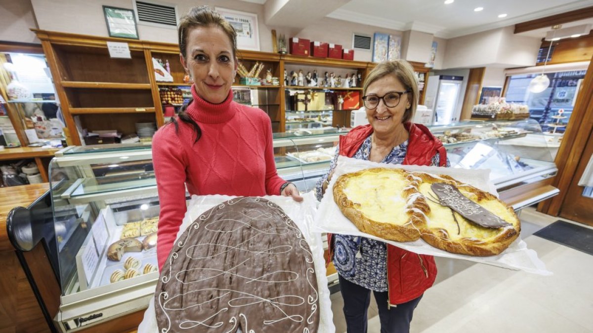 En la pastelería Silma se vende la palmera gigante.